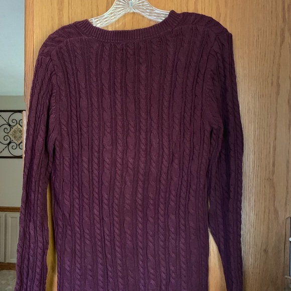 Croft & Barrow V neck size S Sweater - Picture 3 of 3